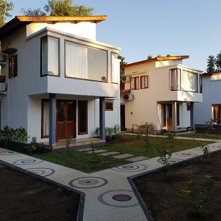 Labuhan Pandan Kondo Villa מראה חיצוני תמונה