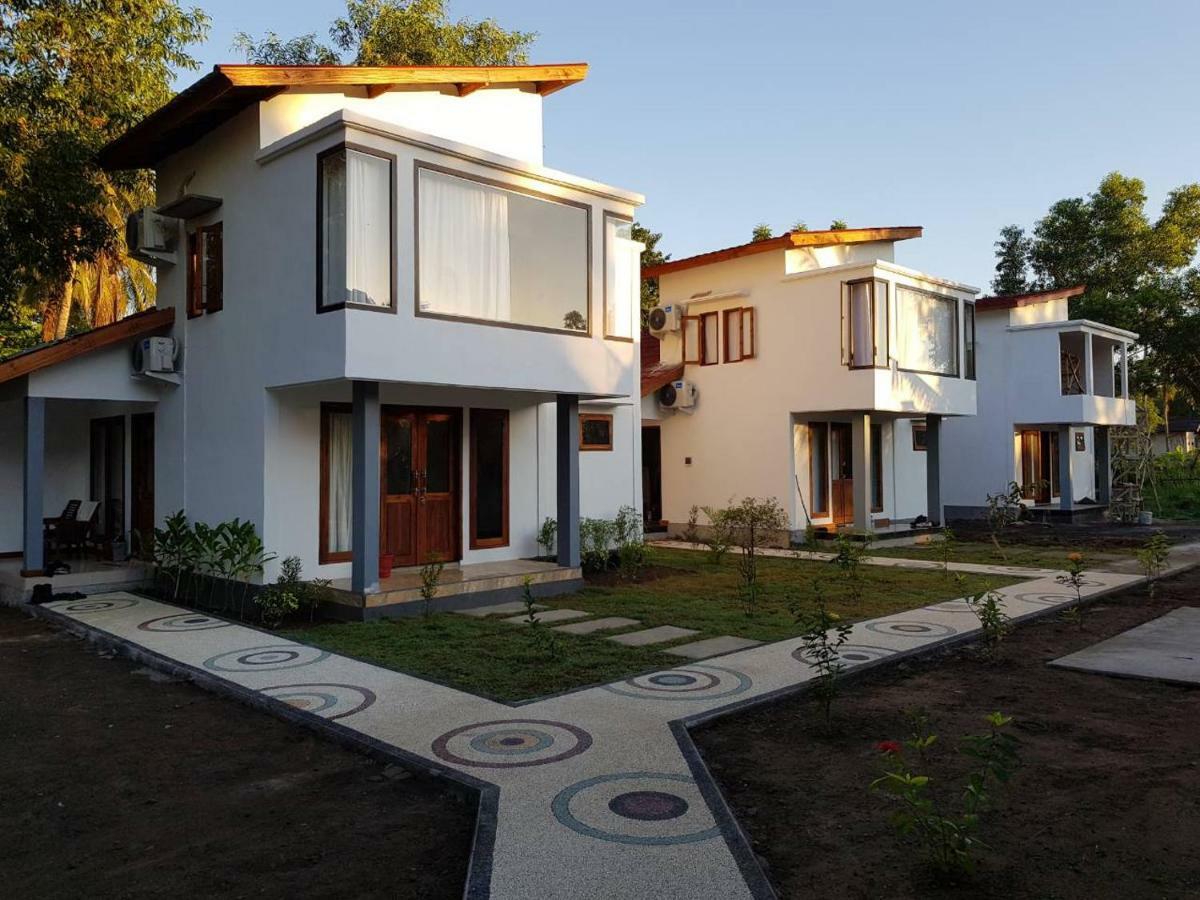 Labuhan Pandan Kondo Villa מראה חיצוני תמונה
